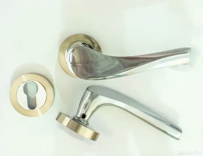 مقابض أبواب نوع راقي وحديث والوان وسهولة وملمس 2