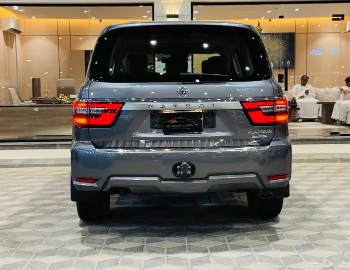 باترول 2020 بلاتينيوم V6 سعودي بحاله ممتازه 3