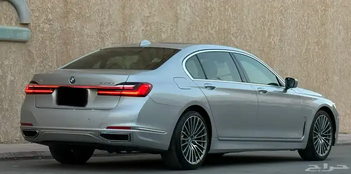 بي ام دبليو 2020 730Li 11