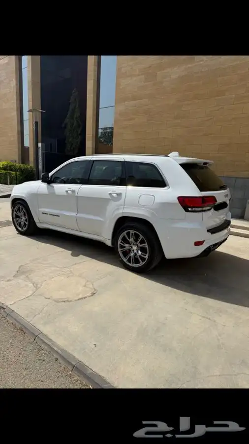 شيروكي srt 2014 2