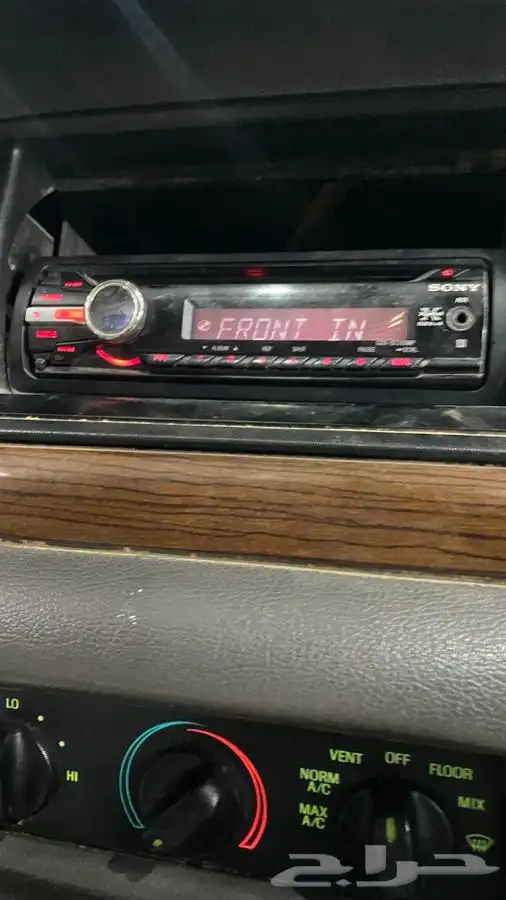 مسجل نضيفف جدا  يركب على جميع السيرات 1