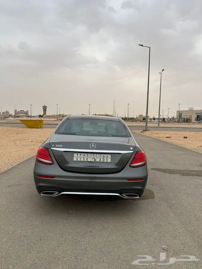 للبيع مرسيدس E300 موديل 2017 جفالي 6