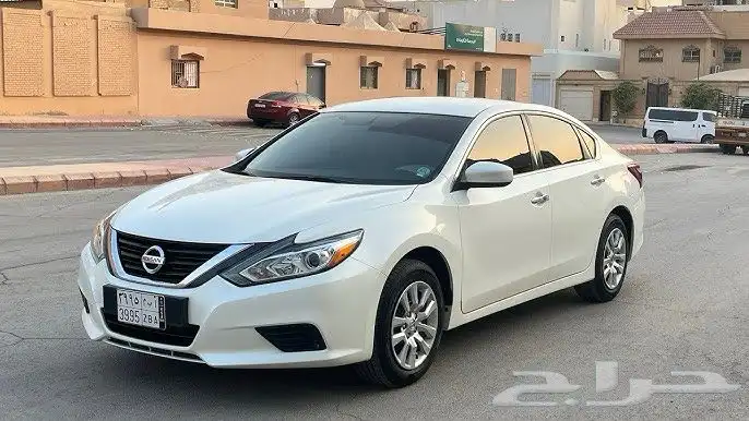 مطلوب سياره نيسان ألتيما 2017 0