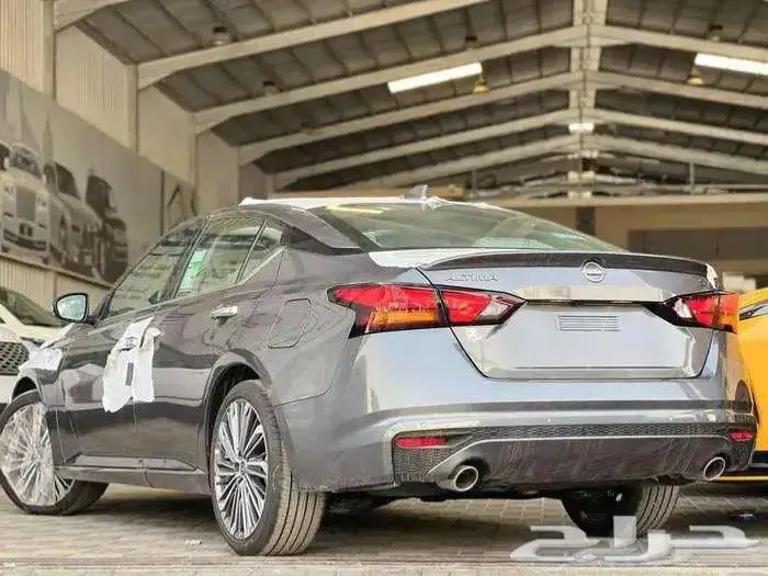 نيسان التيما SV عرض خاص 2025 3