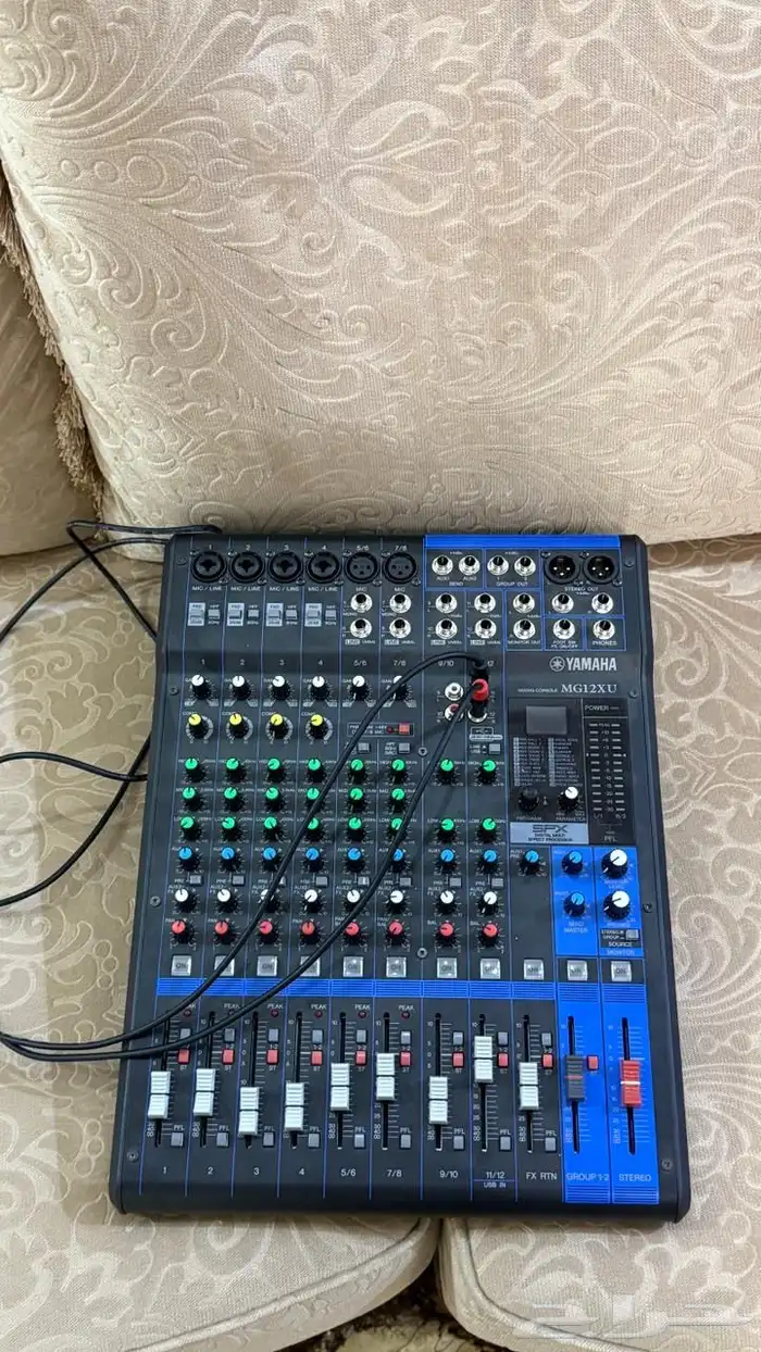 سماعات للأجار 0