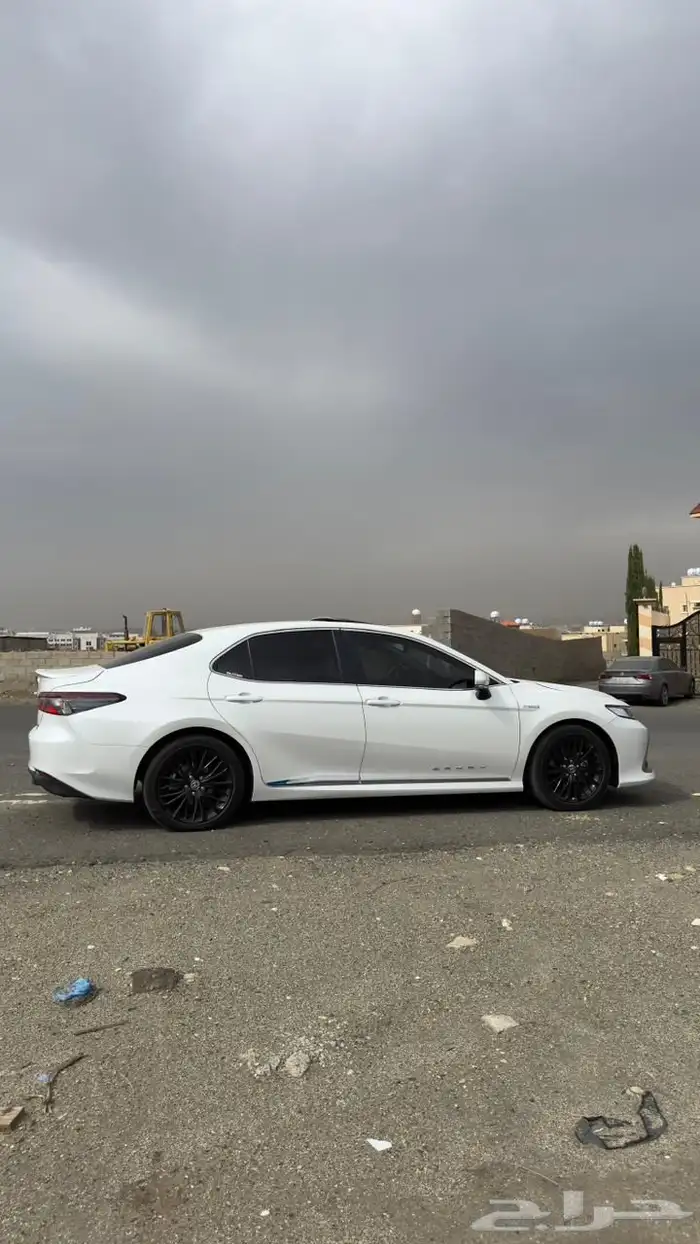 كامري 2024 ماشيه 38 فل الفل GLE-X الموتر جديد مره 7