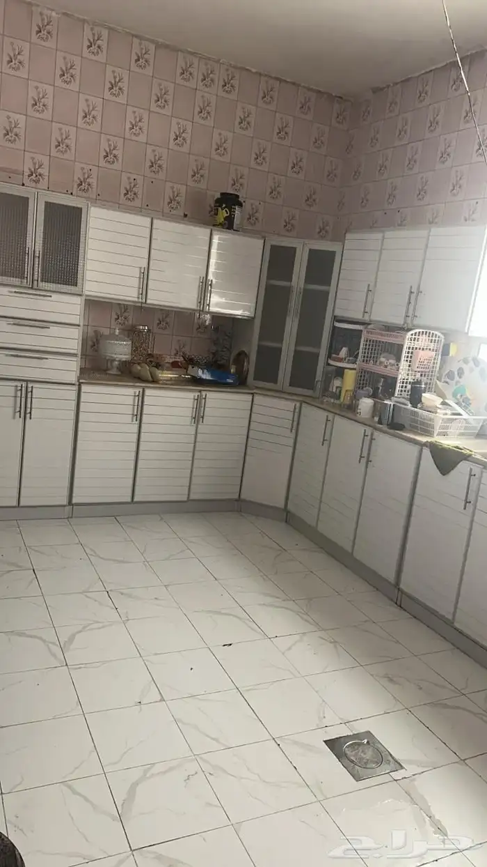 اثاث 0