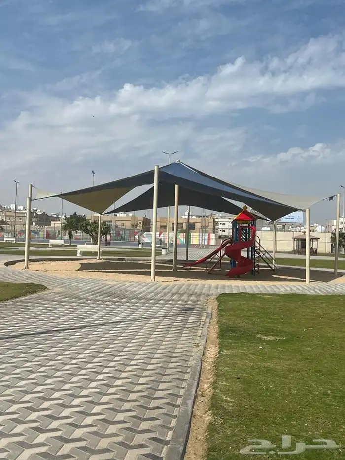 موردين معتمدين لجميع مستلزمات الحدائق العاب واعمدة الانارة 96