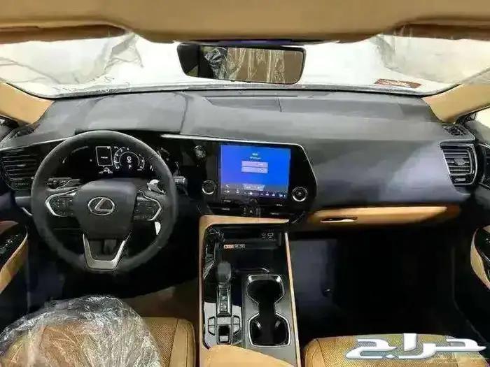 لكزس ( NX 350 AA ) موديل 2025 4