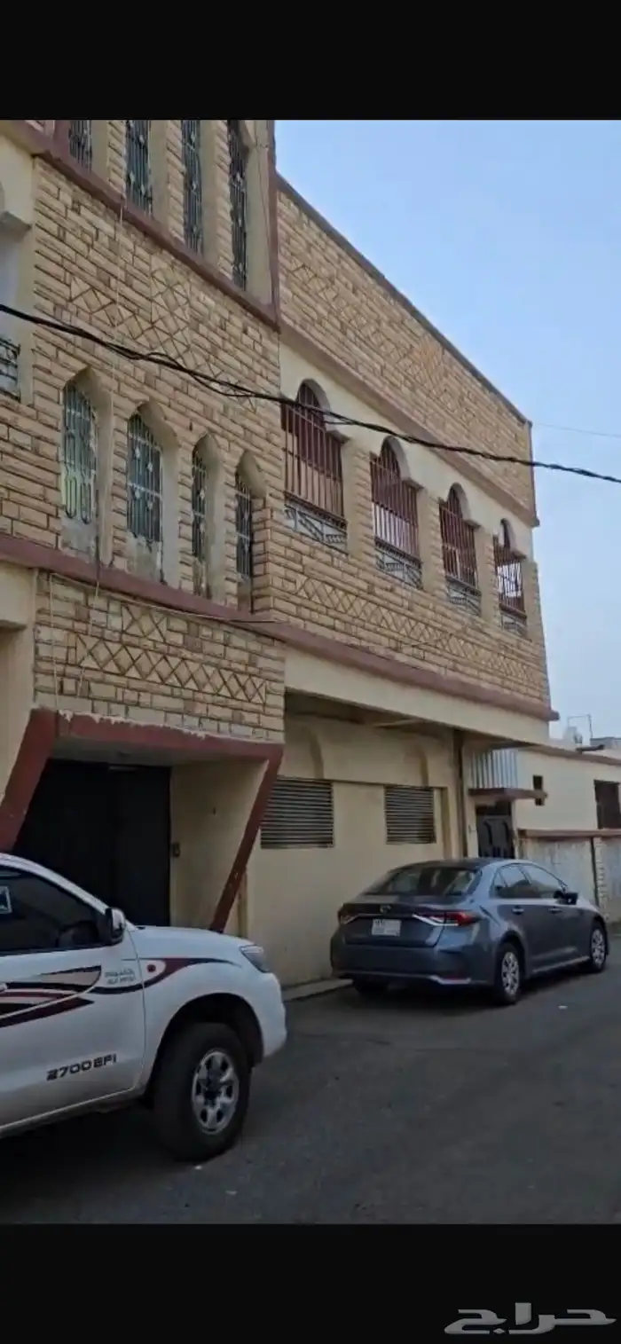 عماره كبير في صفوان  احد رفيده للبيع 1185م شقق4 للبيع 900الف 1