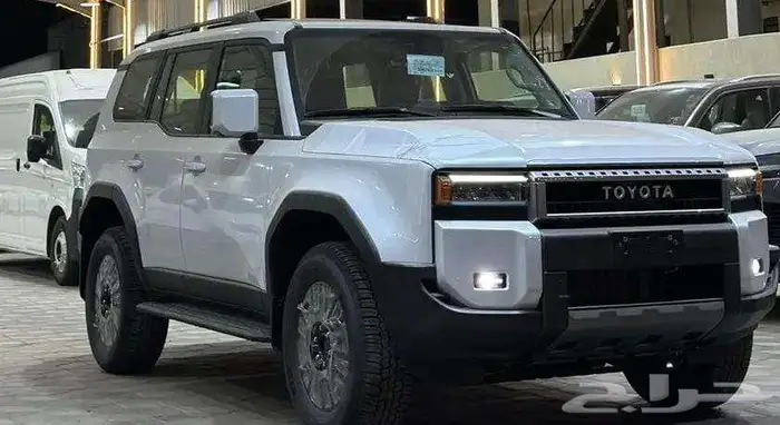 تتوفر فئات برادو 2025 اصفار لمبيعات البنوك بأقل ربح 0.35 28