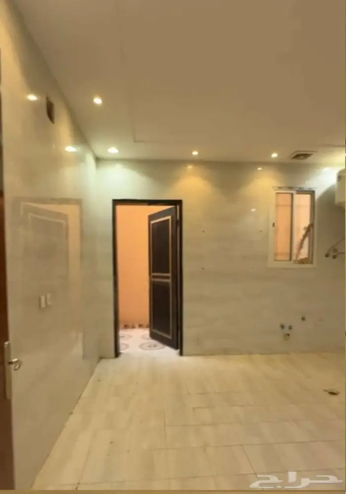 دور ارضي وحوش واسع حي بدر طريق الامام مسلم 44 الف سنوي 0