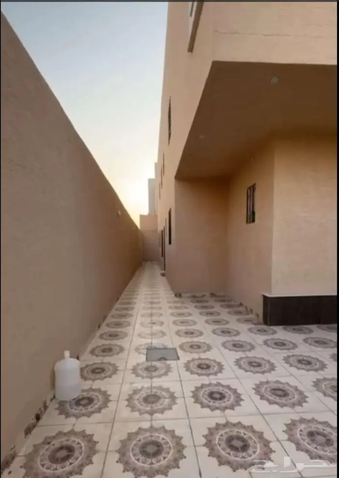 دور ارضي وحوش واسع حي بدر طريق الامام مسلم 44 الف سنوي 13