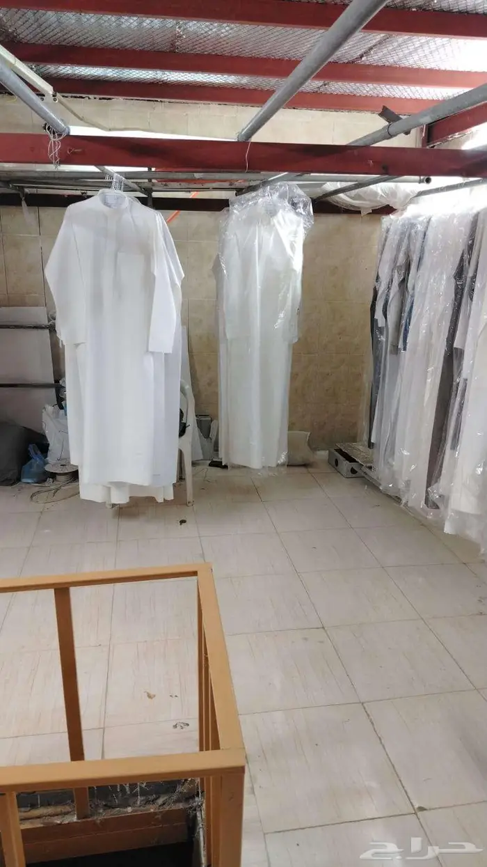محل خياطه بموقع مميز للتقبيل 2