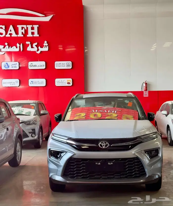 تويوتا اوربان كروزر GLX 2025 0