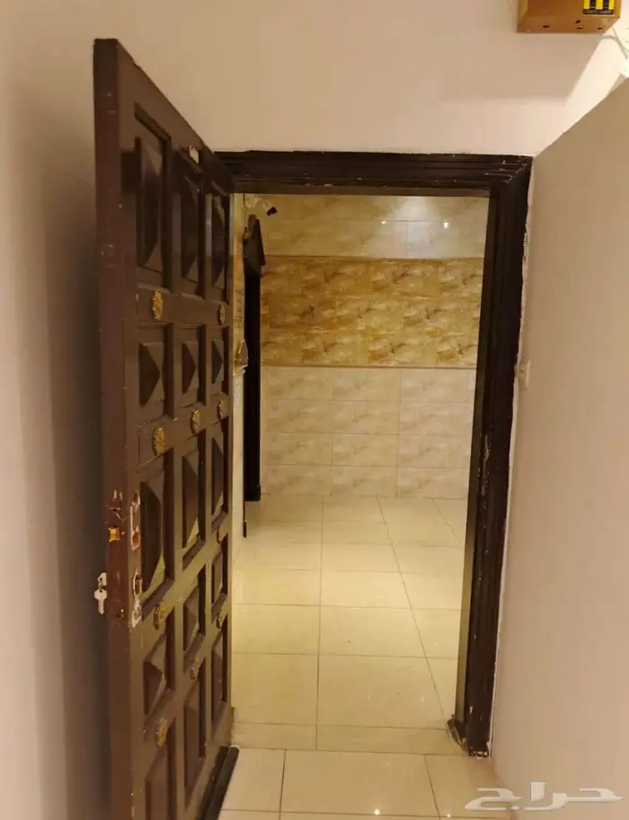 مكتب للايجار بالعليا شارع التخصصيOFFICE -RENT RIYADH OLAYA 1