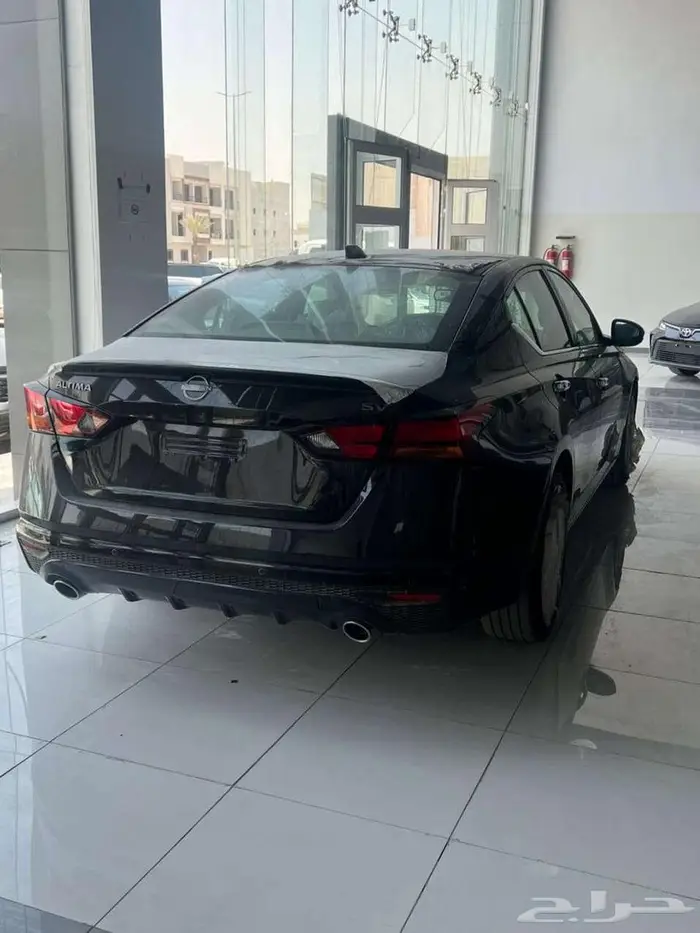 نيسان التيما SV 2025 3
