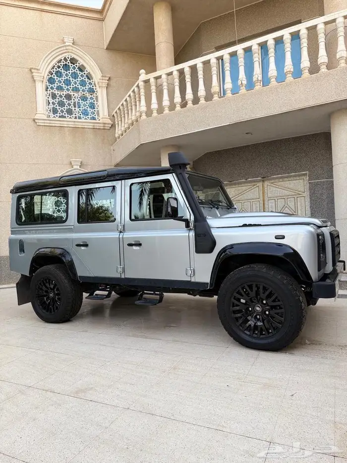 للبيع دفندر 110 2