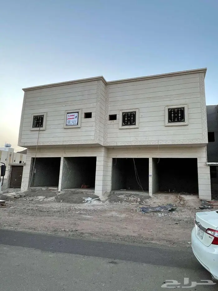 فرصة استثمارية عماره 5 شقق للبيع 1