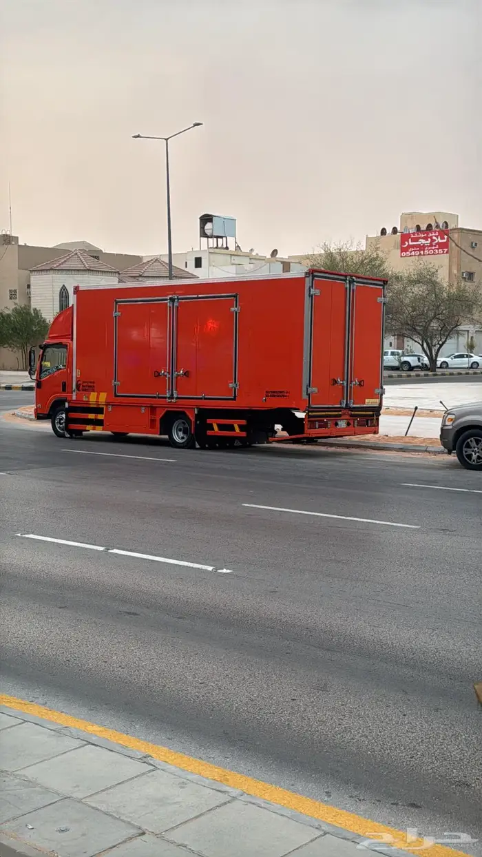 سطحه مغطاه مغلقة داخل وخارج السعودية 2