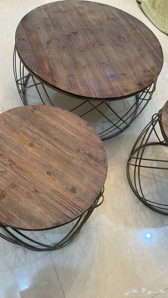 طاوله للبيع 0