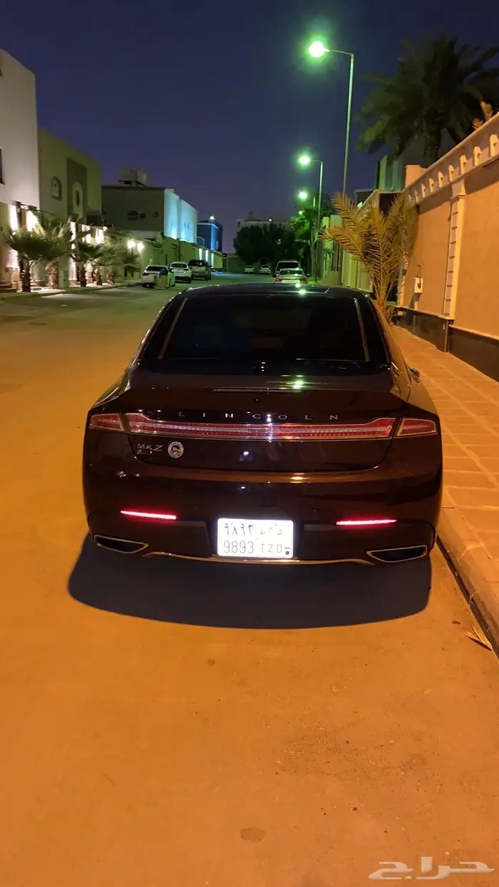 MKZ 2018 Presidential Edition 1