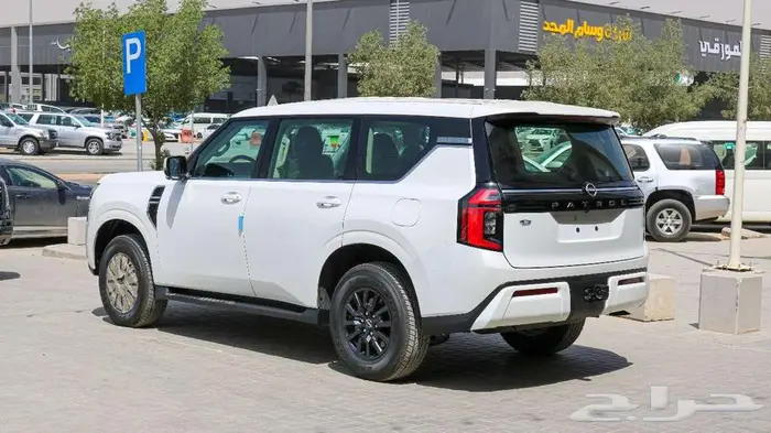 نيسان باترول XE كاش وبالتقسيط لجميع انظمه البنوك 6