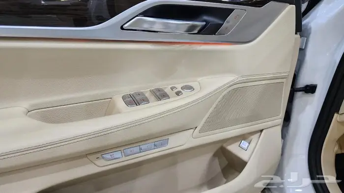 بي ام دبليو 730li 2017 17