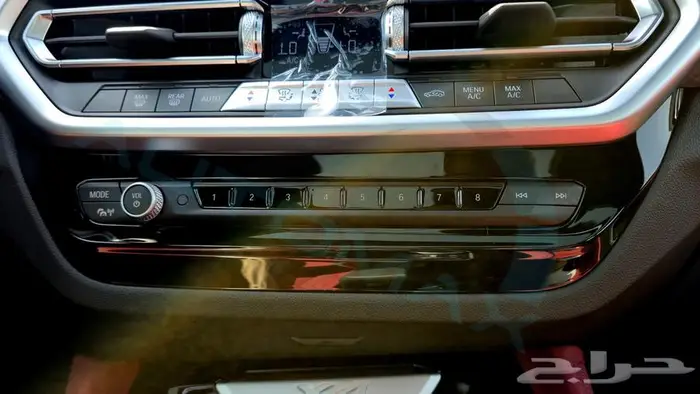 2025 بي ام دبليو X4 خليجي اصفار مع ضمان الوكيل 22