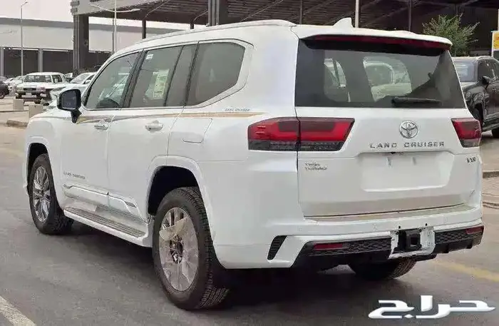 لاندكروزر VXR بريمي فل كامل موديل 2025 5