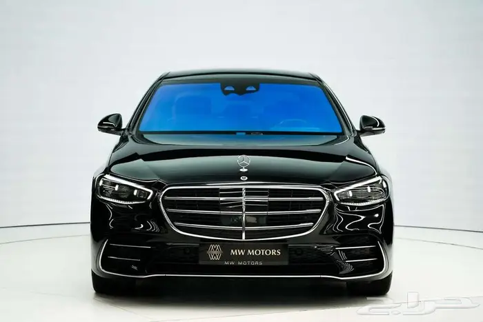 مرسيدس S 500 موديل 2024 خليجي أسود أحمر 1