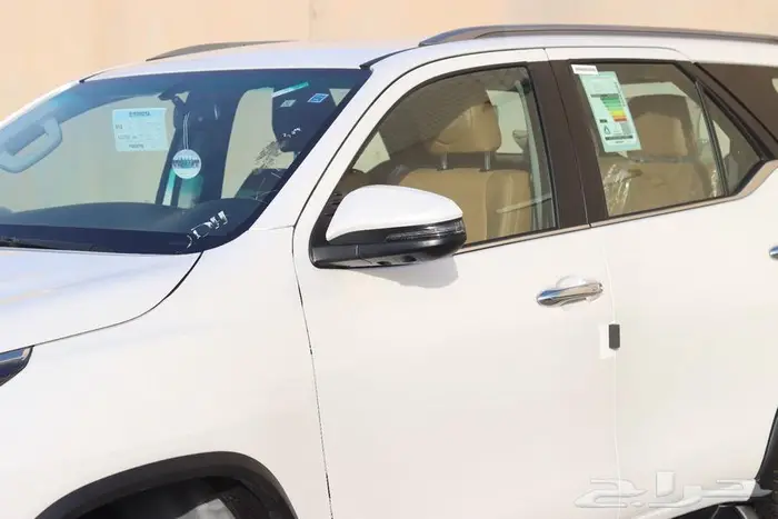 تويوتا فورشنر بنزين 6سلندر VX3موديل 2025 7