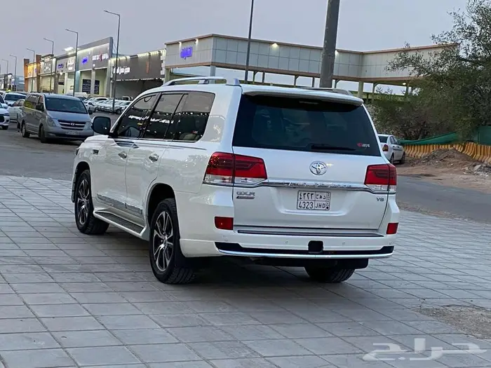 تويوتا جي اكس ار تورينج 2021 3