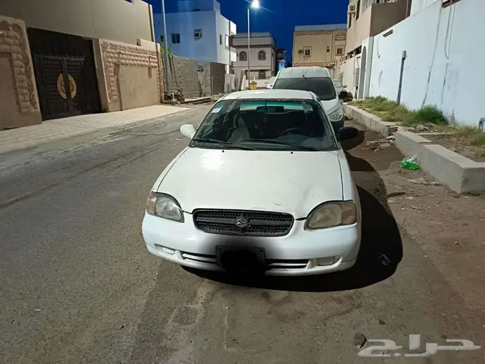 سوزوكي بالينو 1999 9