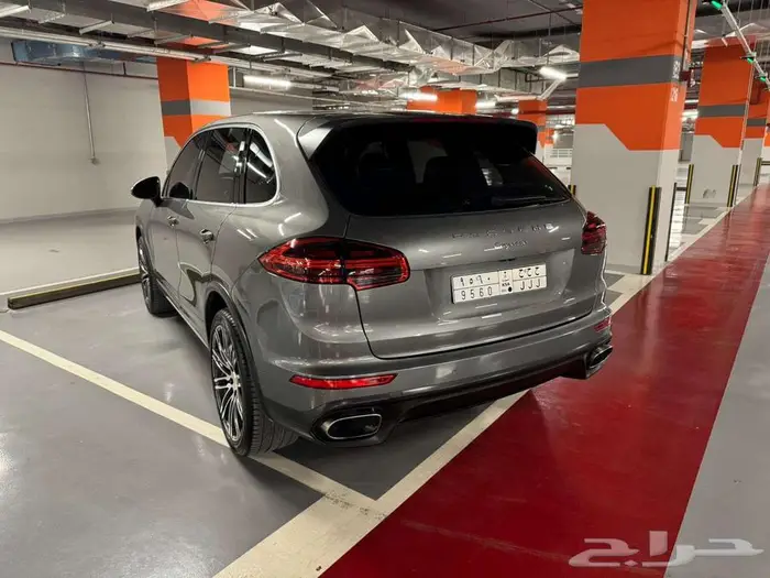بورش كايين 2016 Porsche Cayenne (حالة ممتازة ومواصفات خاصة) 7