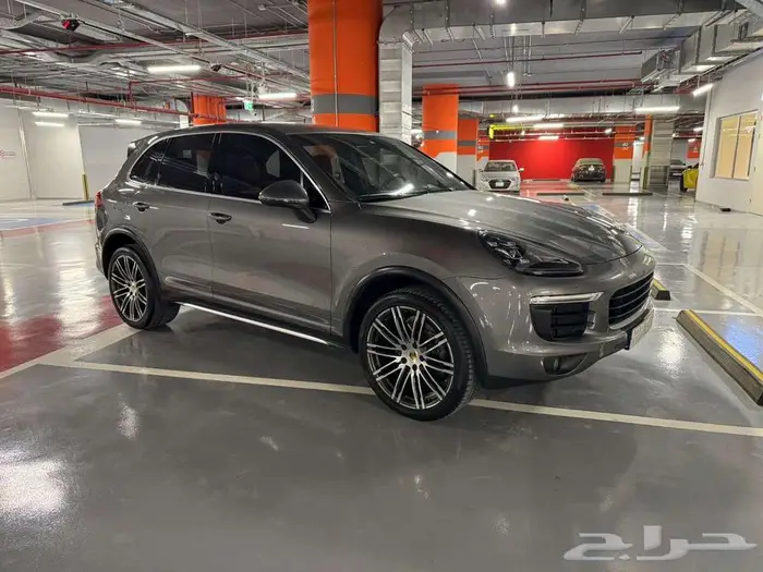 بورش كايين 2016 Porsche Cayenne (حالة ممتازة ومواصفات خاصة) 4