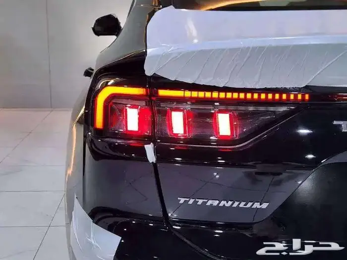 فورد تورس- تتانييوم- 2025 7