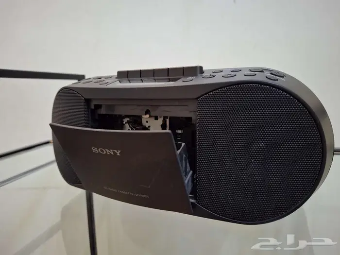 SONY CFD-S70 Radio Cassette CD Boombox راديو كاسيت و سييدي 1