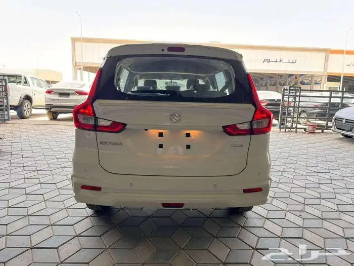 سوزوكي ارتيجا 2025 استاندر بافضل الاسعار 0