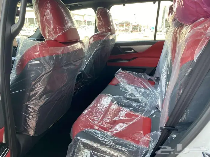 لكزس LX600 اف سبورت - سعودي- 2025 ابيض 9