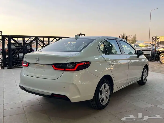 هوندا سيتي 2025 ستاندر كاش واقساط 4