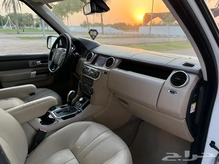 لاندروفر دسكفري LR4 2013 21