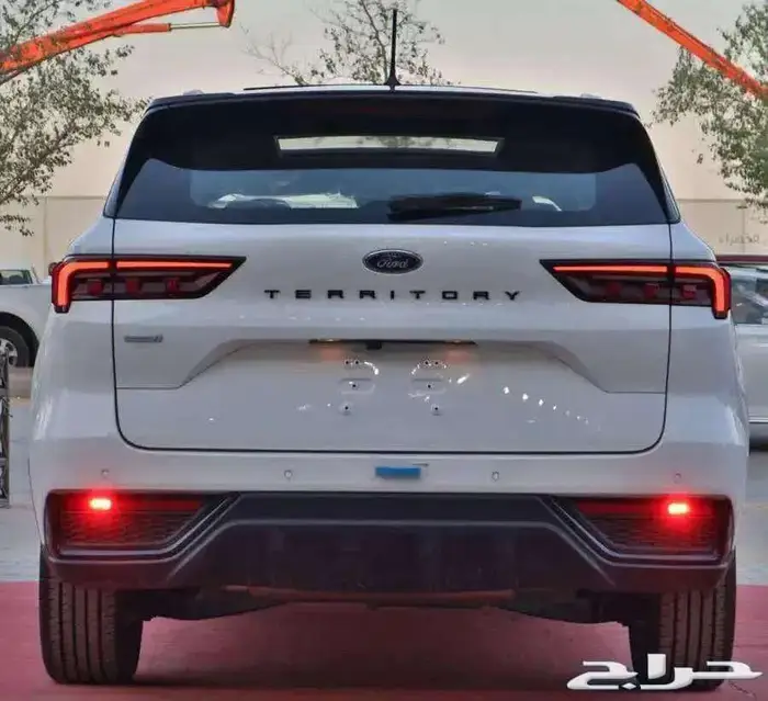 فورد تيريتوري دارك اديشن 2025 5