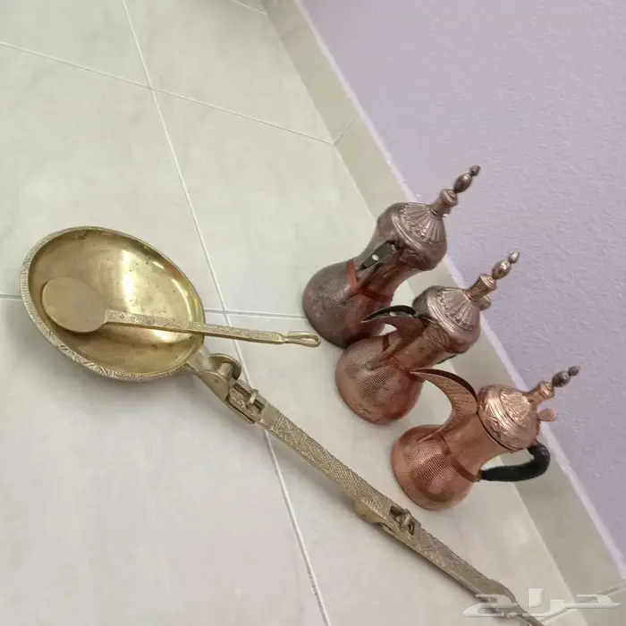 ثلاث دلات ومحماص 0