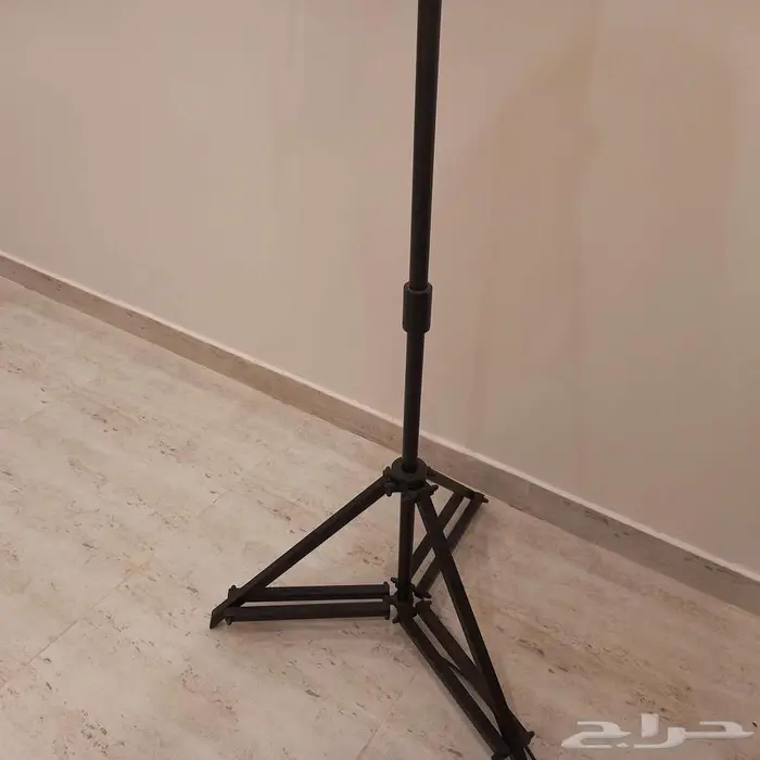 كشاف استوديو للبيع 2