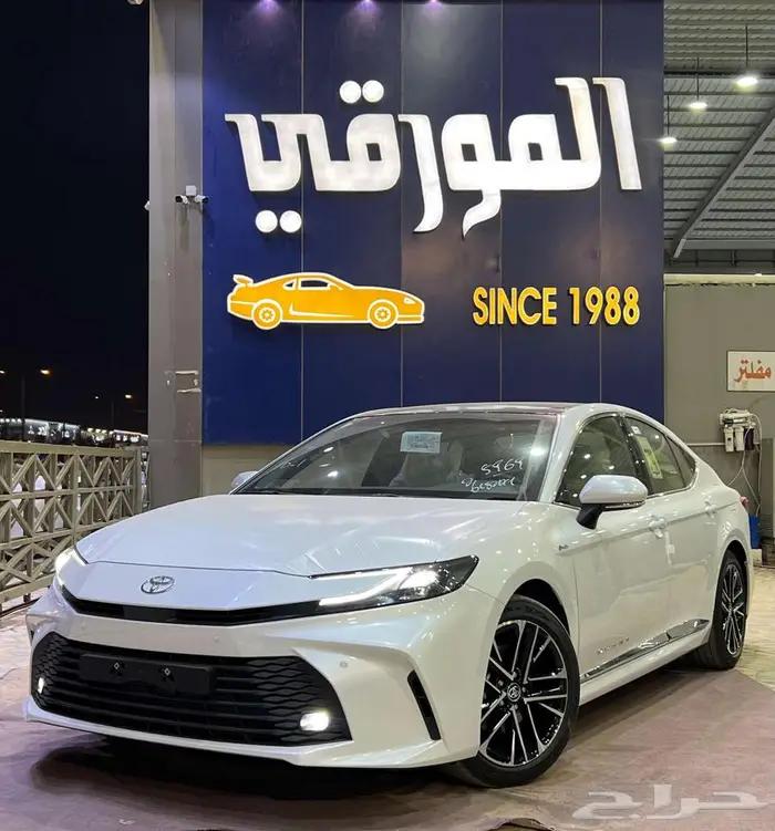 تويوتا كامري LE هايبرد فتحه بانوراما 2025 اقل سعر 0