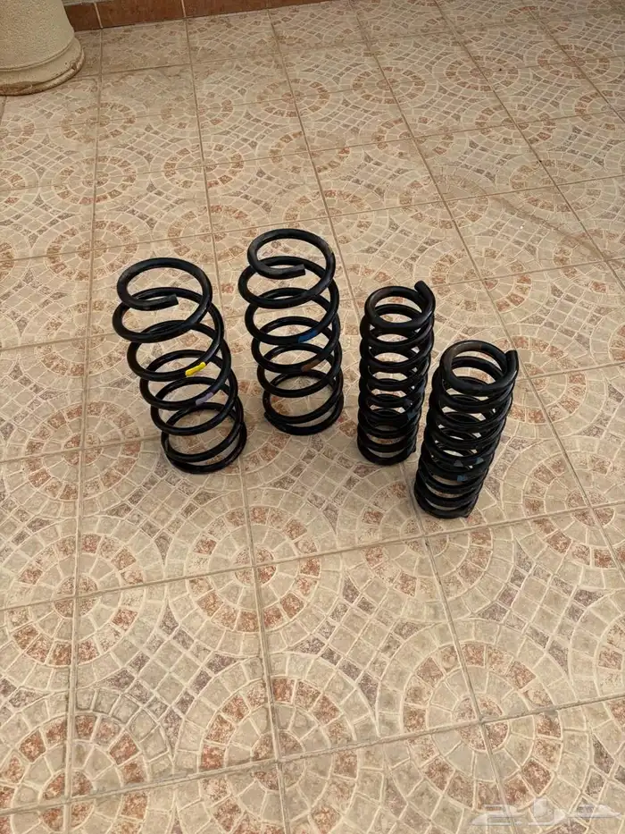 قطع غيار سيارة 0