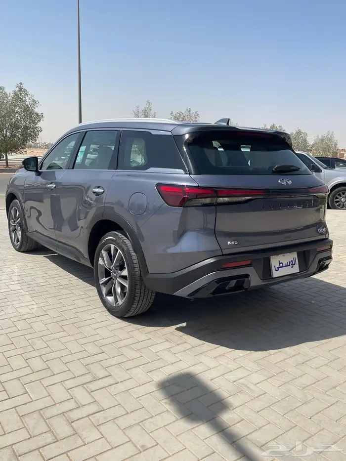 للبيع انفنتي QX60 2023 ماشي قليل 4