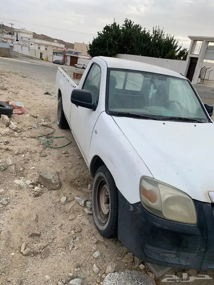 مازدا بكب للبيع 2008 اللون ابيض 0