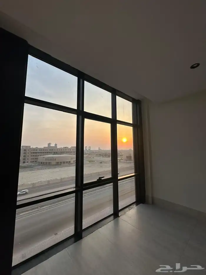 شقة للايجار امام جامعة الامام 1